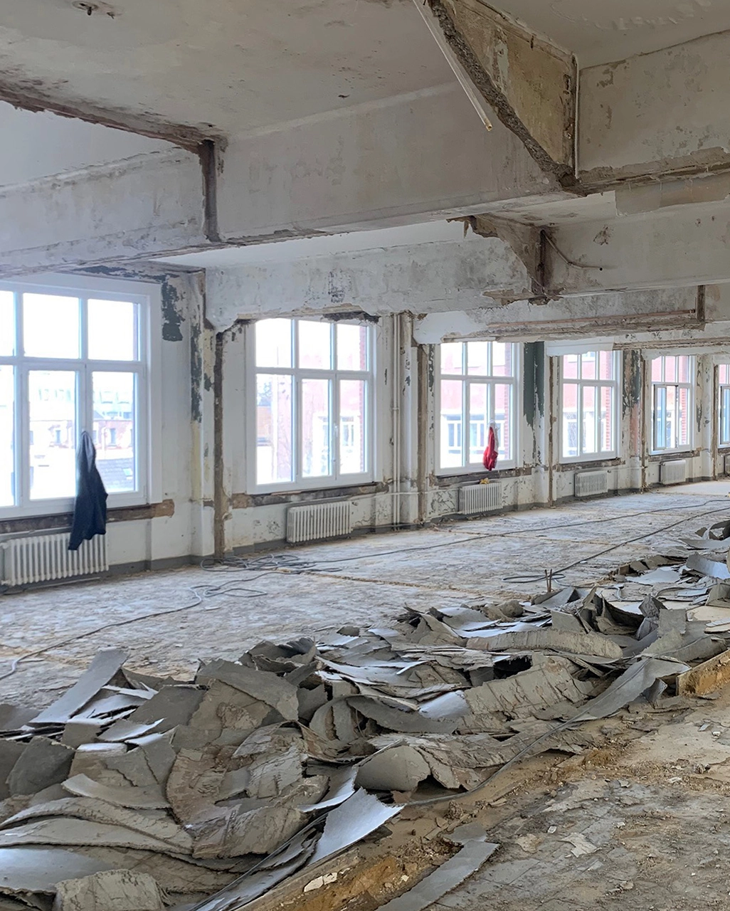 Captif-UniversiteitAntwerpen-office-design-build-process4